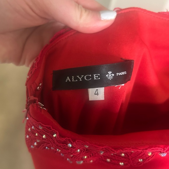 Alyce Paris Red Sleeveless Halter Backless Gown for Prom/Grad - Picture 5 of 10